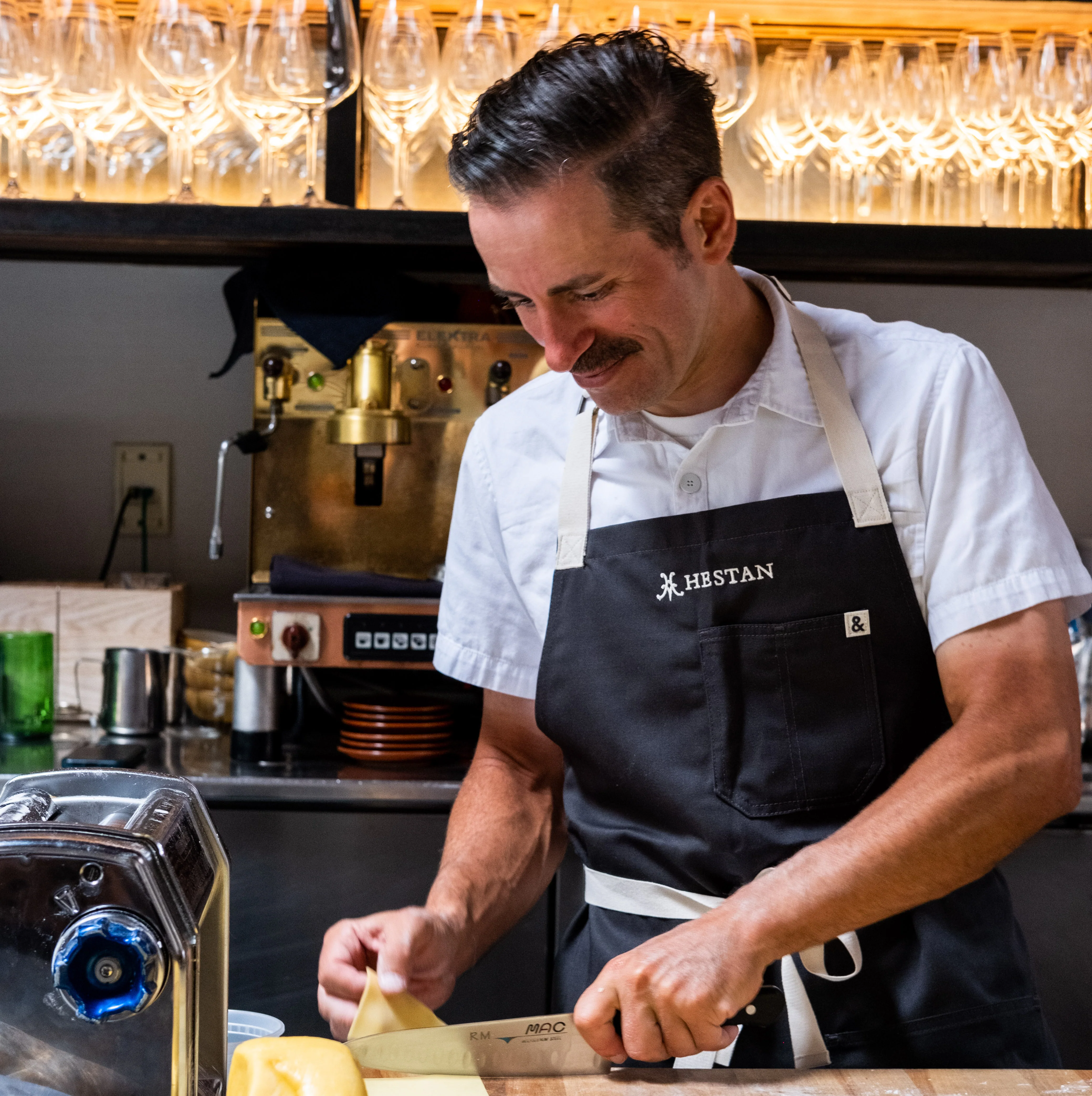 Hestan x Hedley & Bennett Chef's Apron, Froth - Image 6