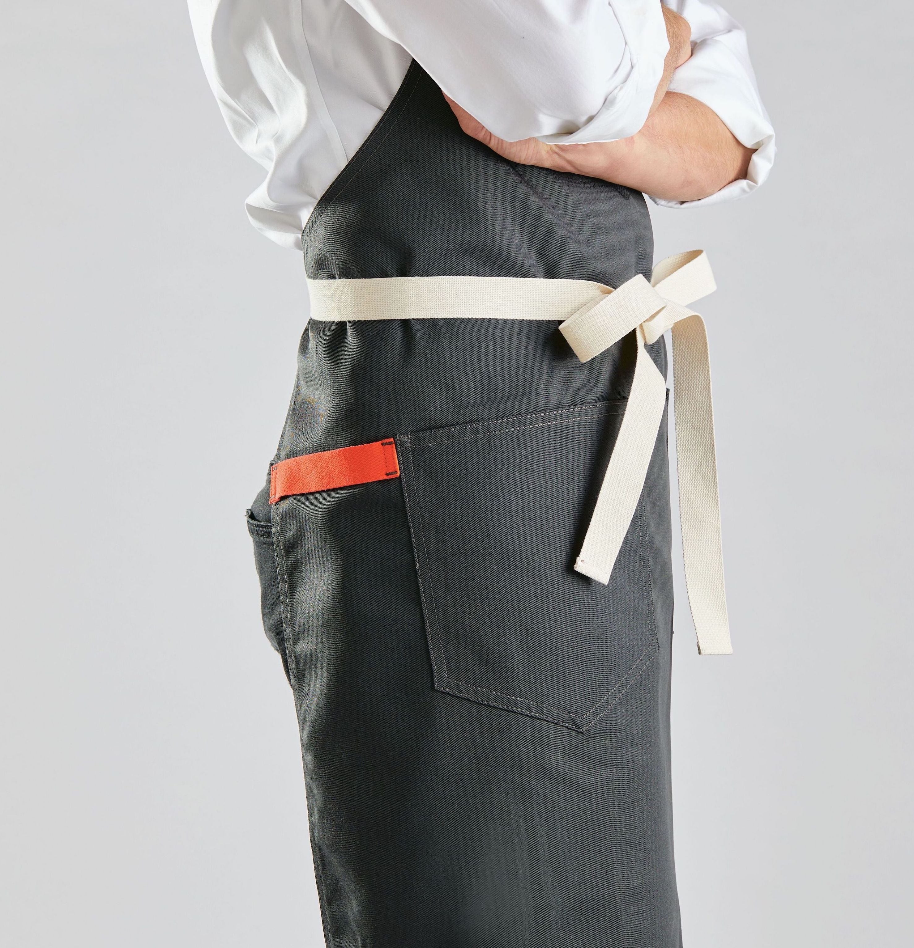 Hestan x Hedley & Bennett Chef's Apron, Citra - Image 3