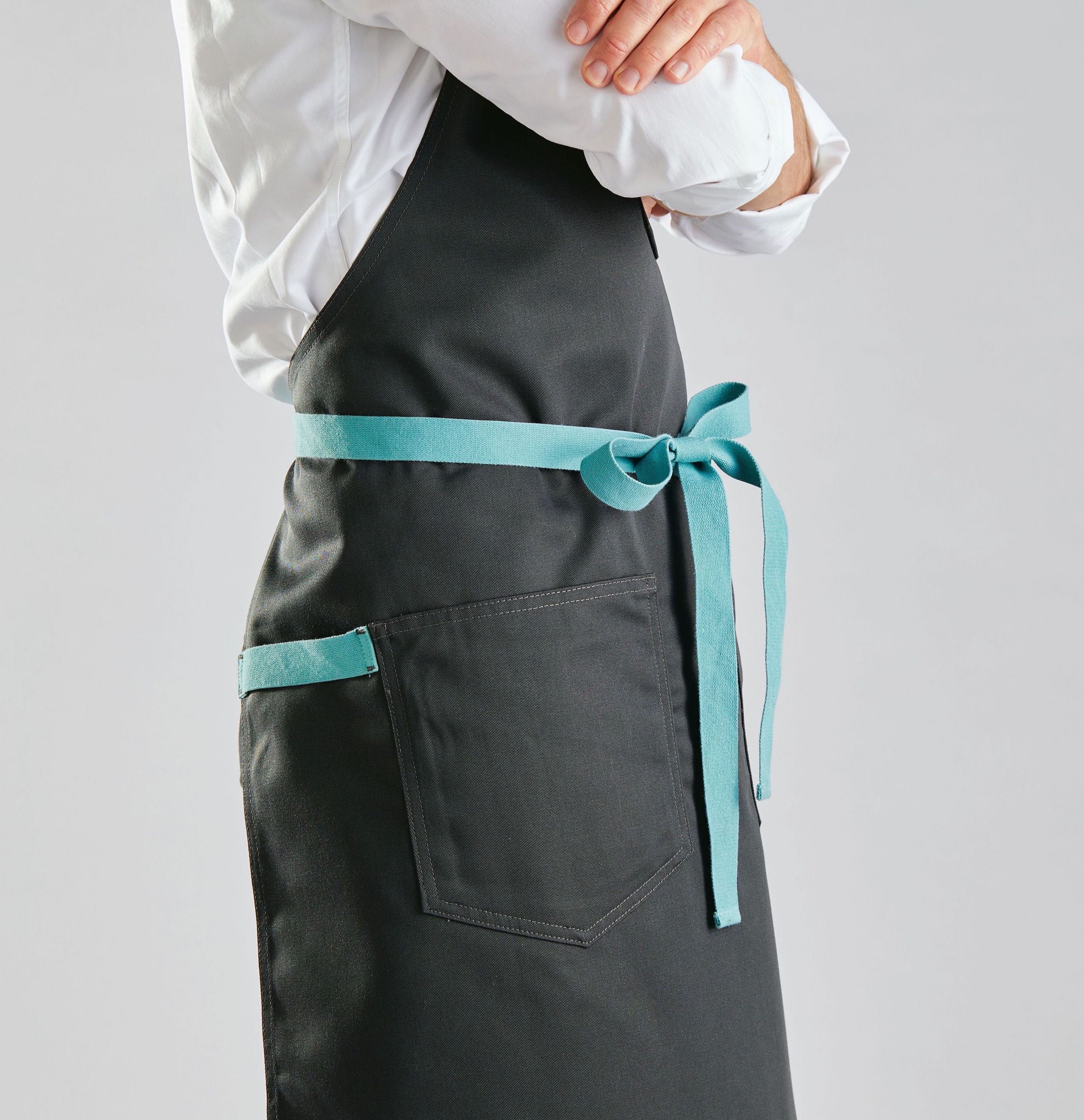 Hestan x Hedley & Bennett Chef's Apron, Bora Bora - Image 3
