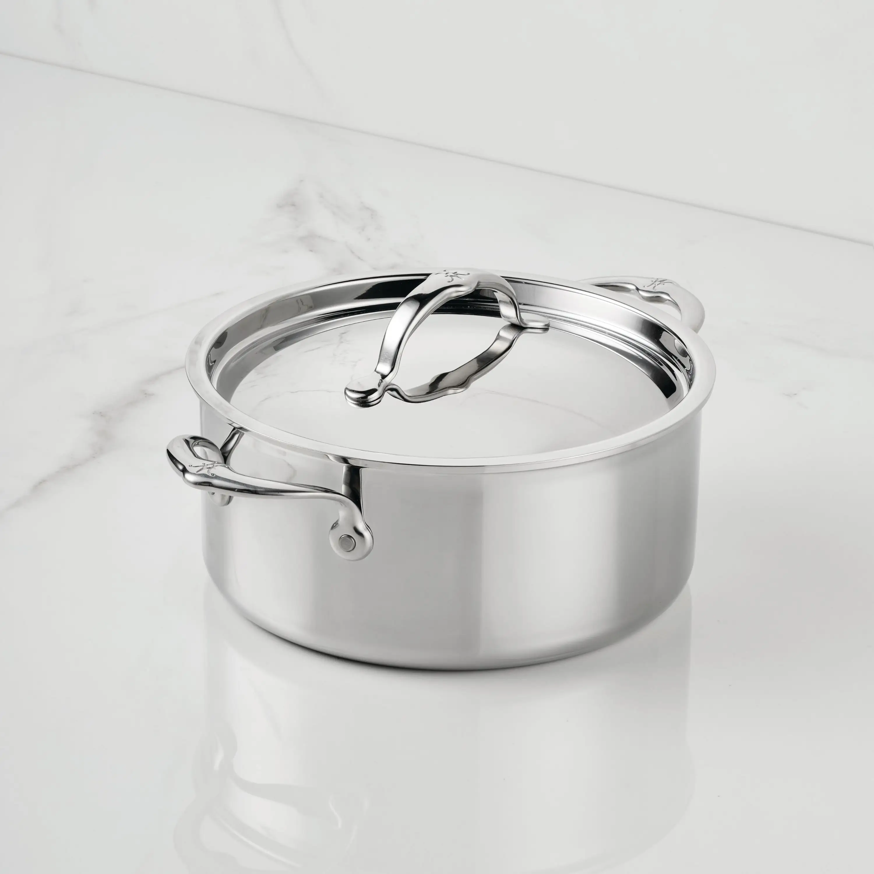 Polished Clad Stainless Steel Soup Pot with Lid - Image 3
