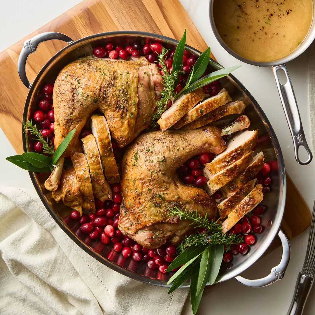 17.5-Inch x 14-Inch Clad Oval Roaster - Image 3